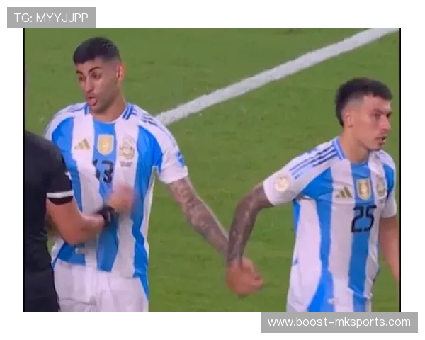 罗梅罗力保城门，阿根廷后卫闪耀赛场